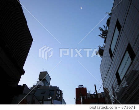 歌舞伎町的早晨 歌舞伎町的早晨 573671