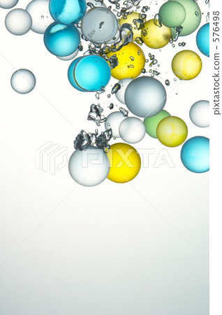 Marbles underwater 576498