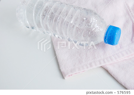 有waterdrop的寵物瓶 576595