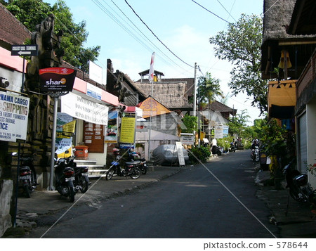 ubud, hill road, sloping road 578644