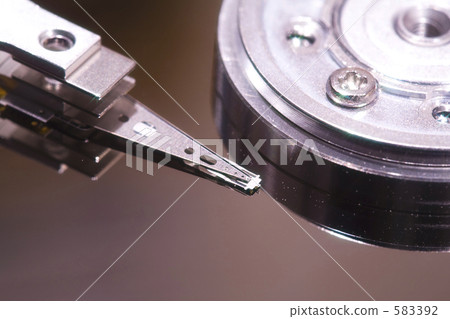 Hard disk head 583392