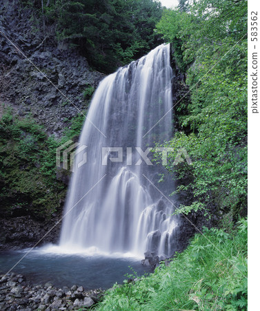 Waterfall of Norikura Zenro Waterfall of Norikura Zenro 583562