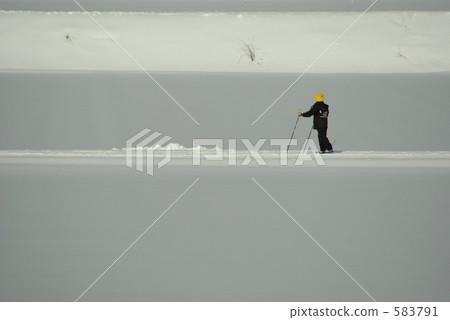 Cross-country ski boy Cross-country ski boy 583791