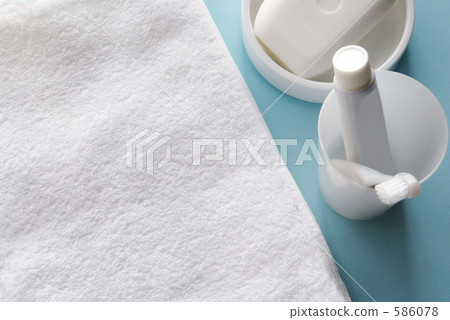Toothbrush 586078