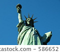 the statue of Liberty  586652