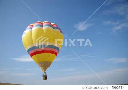 Hot air balloon (2) Hot air balloon (2) 590614
