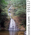 一座神廟的瀑布 591517