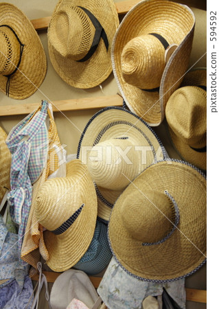 Straw hat for agricultural work Straw hat for agricultural work 594592