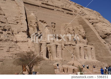 Abu Simbel Temple ② 596851