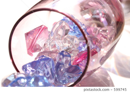 Crystal in Glass Crystal in Glass 599745