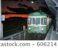 electric train, train, kamakura kokomae station 606214