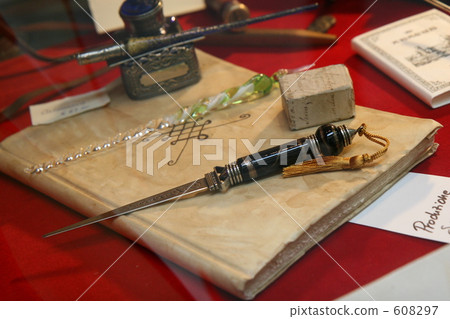 paper knives, writing instrument, stationery 608297