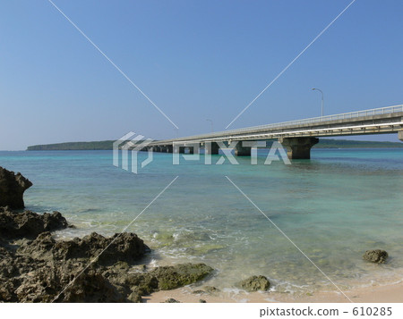 Miyakojima's Kamama Bridge 610285