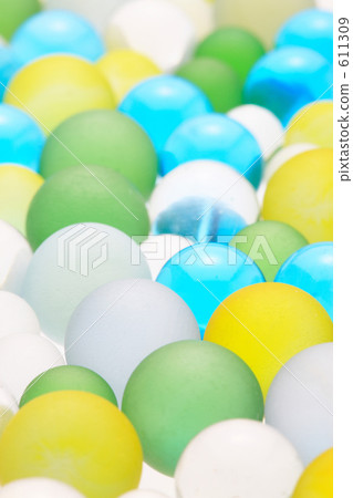 Glass beads 611309