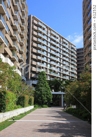 Apartment Entrance 612552