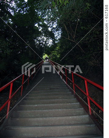 71號佛教寺廟Yadakita樓梯 617168