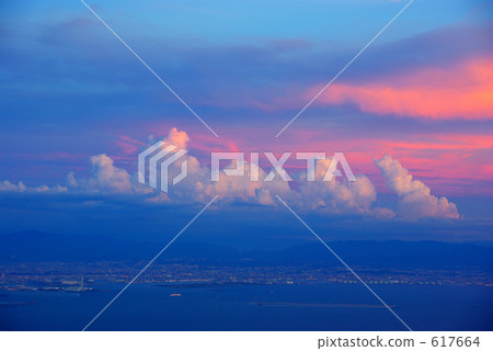 Dusk of summer 617664