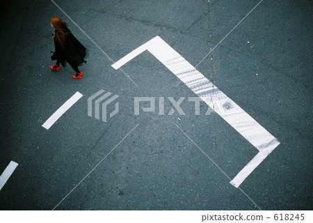 步行 行走 走路 618245