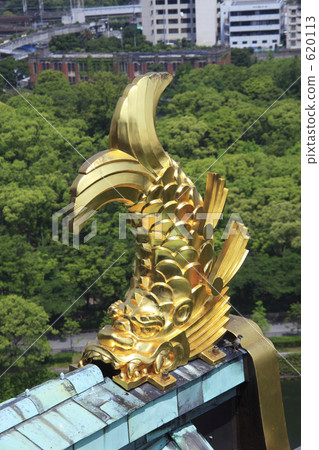 Shotokoho from Osaka Castle 620113