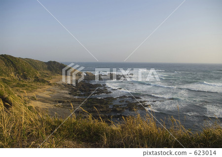 從山上看到的馬背門 623014