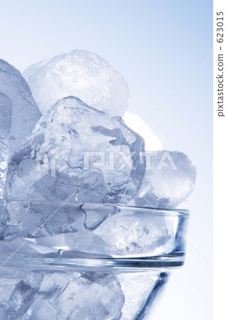 Ice 623015