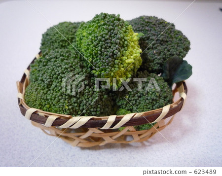 broccoli, vegetables, vegetable 623489