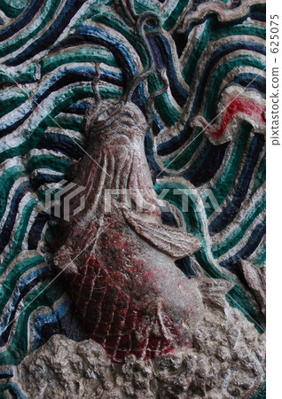 The sculpture of the dragon of Kunming · Longmen The sculpture of the dragon of Kunming · Longmen 625075