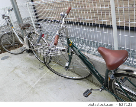 A bicycle A bicycle 627122