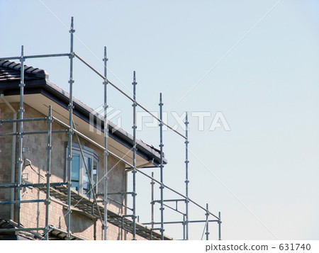 房子正在建設中 房子正在建設中 631740