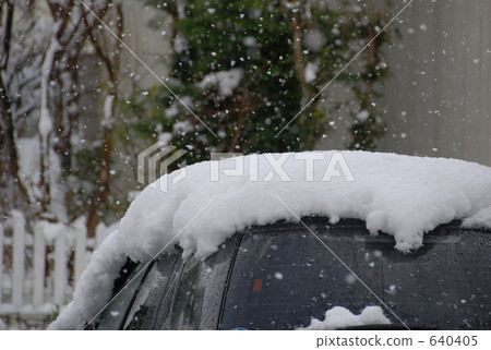 snowfall, snowfalls, fallen snow 640405