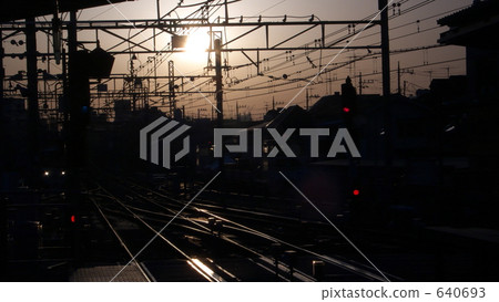 railroad, railway, railway track 640693