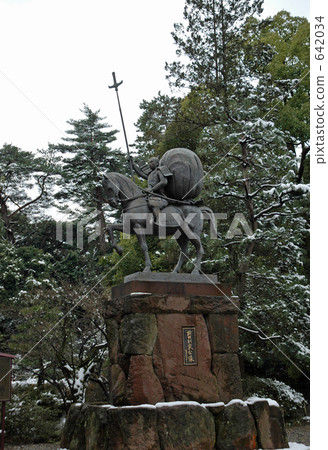 Walking for Kanazawa · Oyama Shrine 642034