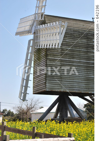 風車 風力渦輪機 晴天 642196