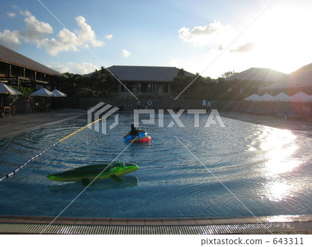 pool, pools, hotel 643311