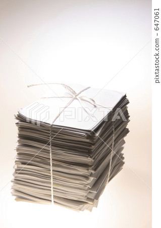 Paper waste 647061