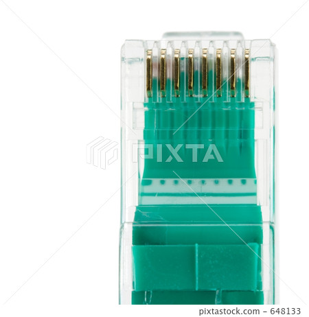 648133