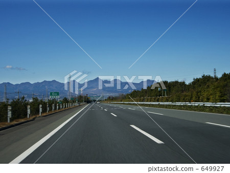 Let's go to Drive at high speed (landscape seen from the Kanegoshi Expressway) Let's go to Drive at high speed (landscape seen from the Kanegoshi Expressway) 649927