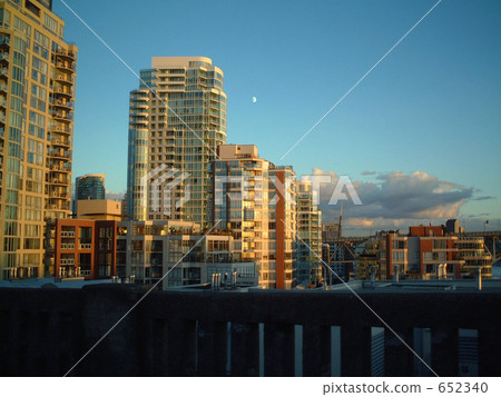 Dusk of Vancouver 652340