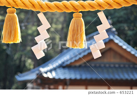 straw festoon, shrine, shrines and temples 653221