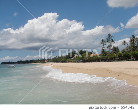 Sanur Beach 654348