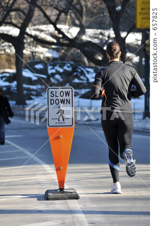 back view, jogging, running 657825