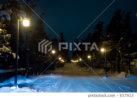 Zen Bin Street和Nagatachiji Sanmon 657913