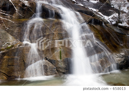 Five colored waterfall 658013