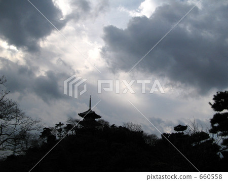 Tower of Darkness 660558