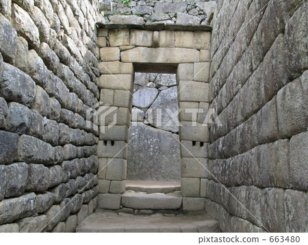 Machu Picchu remains Stone gate Machu Picchu remains Stone gate 663480