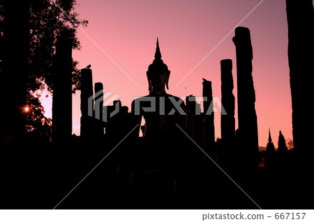 World Heritage Site Sukhothai Ruins Wat Mahathat 667157
