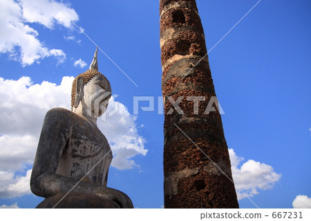 World Heritage Site Sukhothai Ruins Wat Mahathat 667231