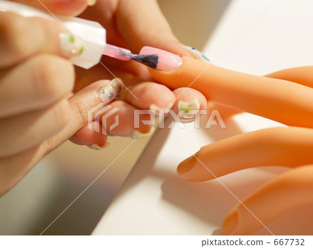 Nail work Nail work 667732
