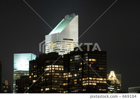 - 10 ℃, night skyline - 10 ℃, night skyline 669184