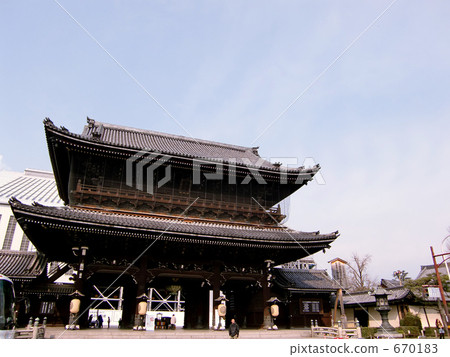 Higashi Honganji temple Mikado gate Higashi Honganji temple Mikado gate 670183